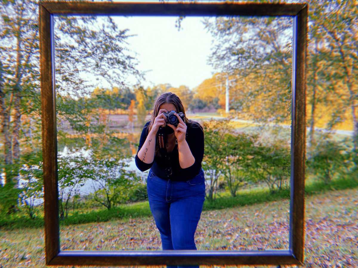 lou_owoc's tweet photo. 🌳 + 👩 + 📷 = 🖼
@ncartmuseum
#FrameYourself #ArtNaturePeople https://t.co/1soxG4UZFy