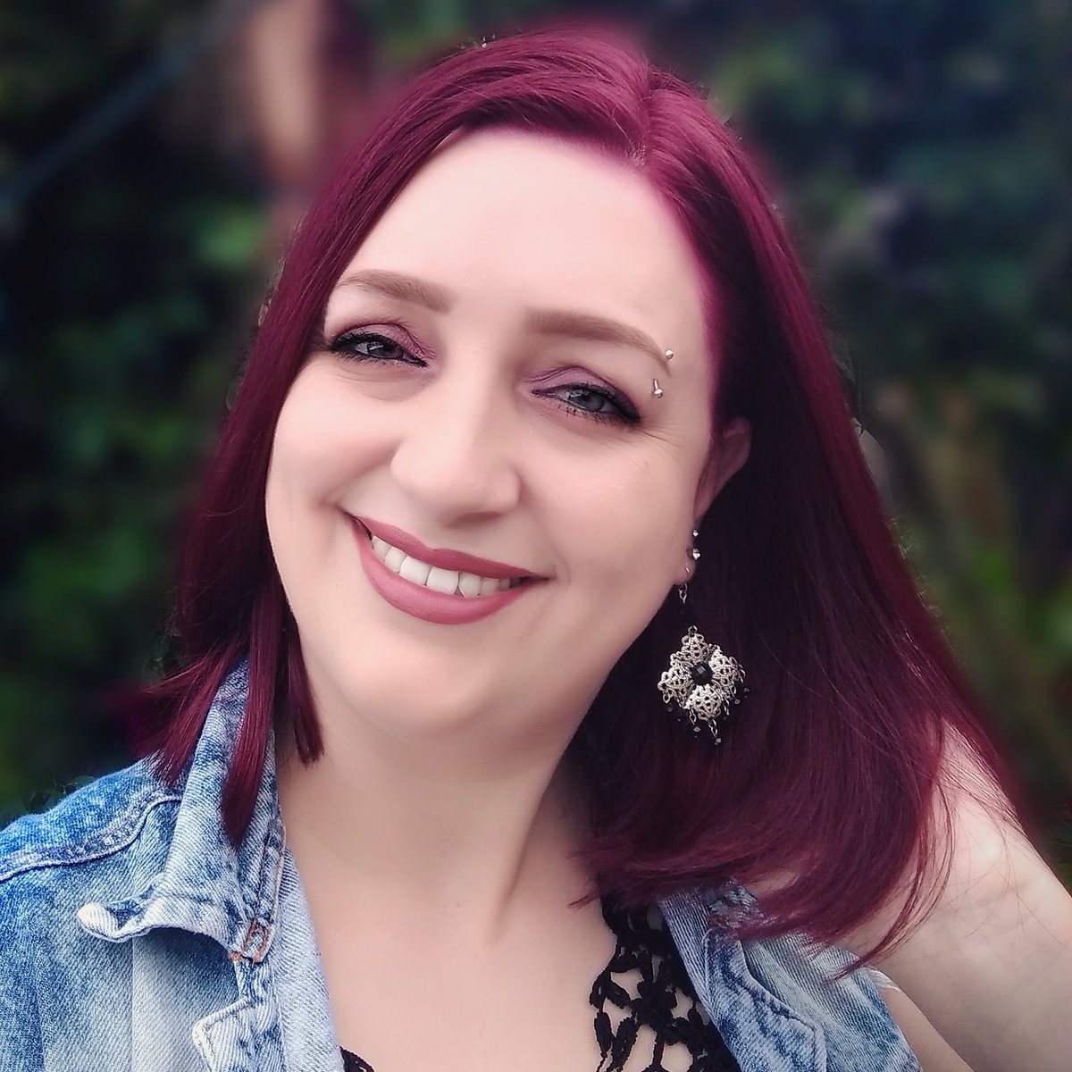 WaniaBrandt's tweet photo. Cabelinho novo ! 💕
#LongBob pintado com #Igora 9-98

#Igora998 #RedHair #RedHead #FireHead #Ruiva #CabeloVermelho #Hair #Cabelos https://t.co/lm2LKKADpq