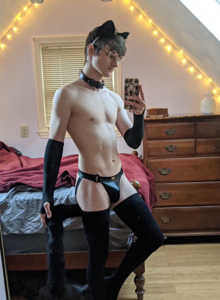 Content from snugislewd
