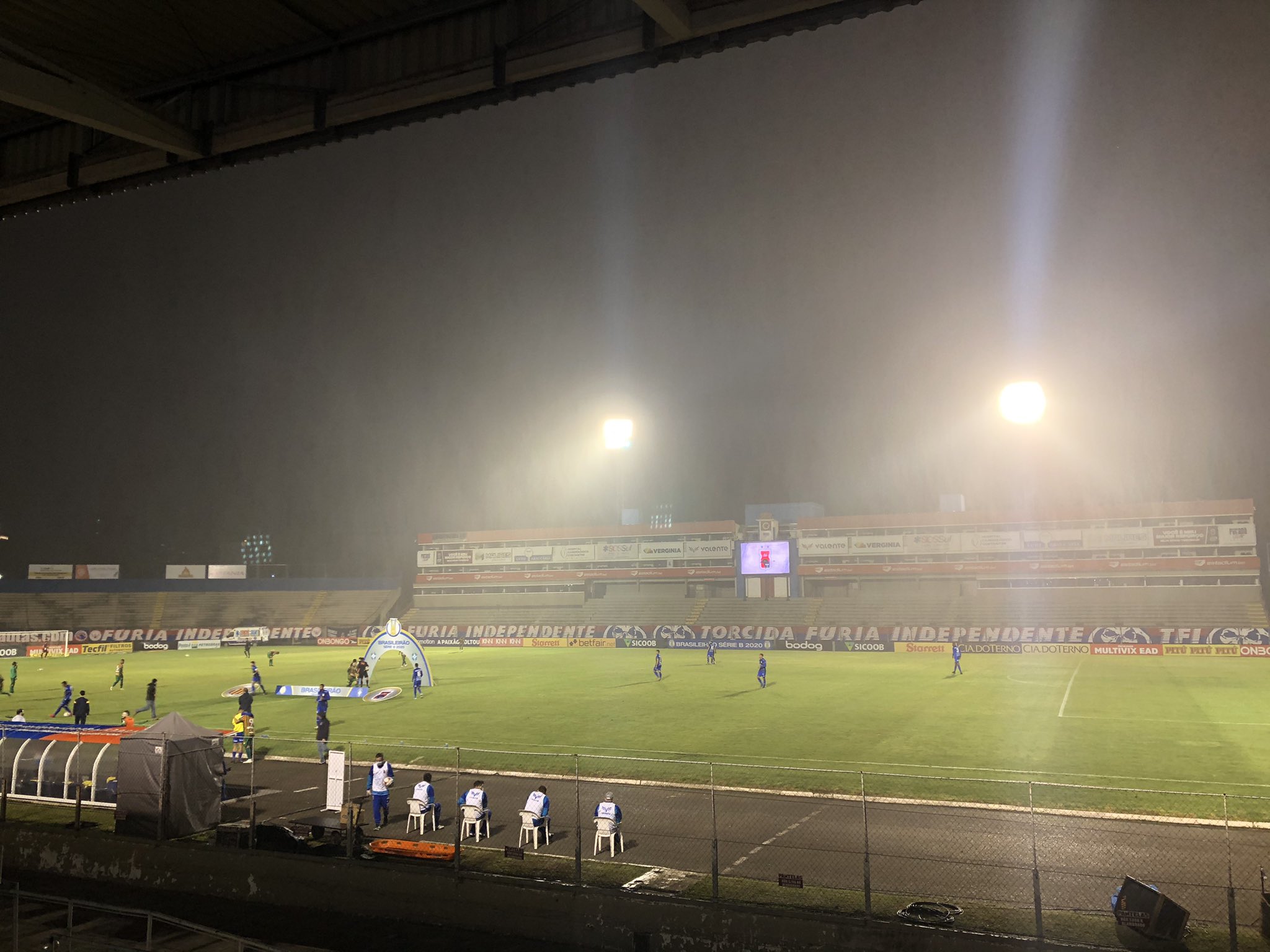 Ekpfd_JXgAIW2vl?format=jpg&name=large