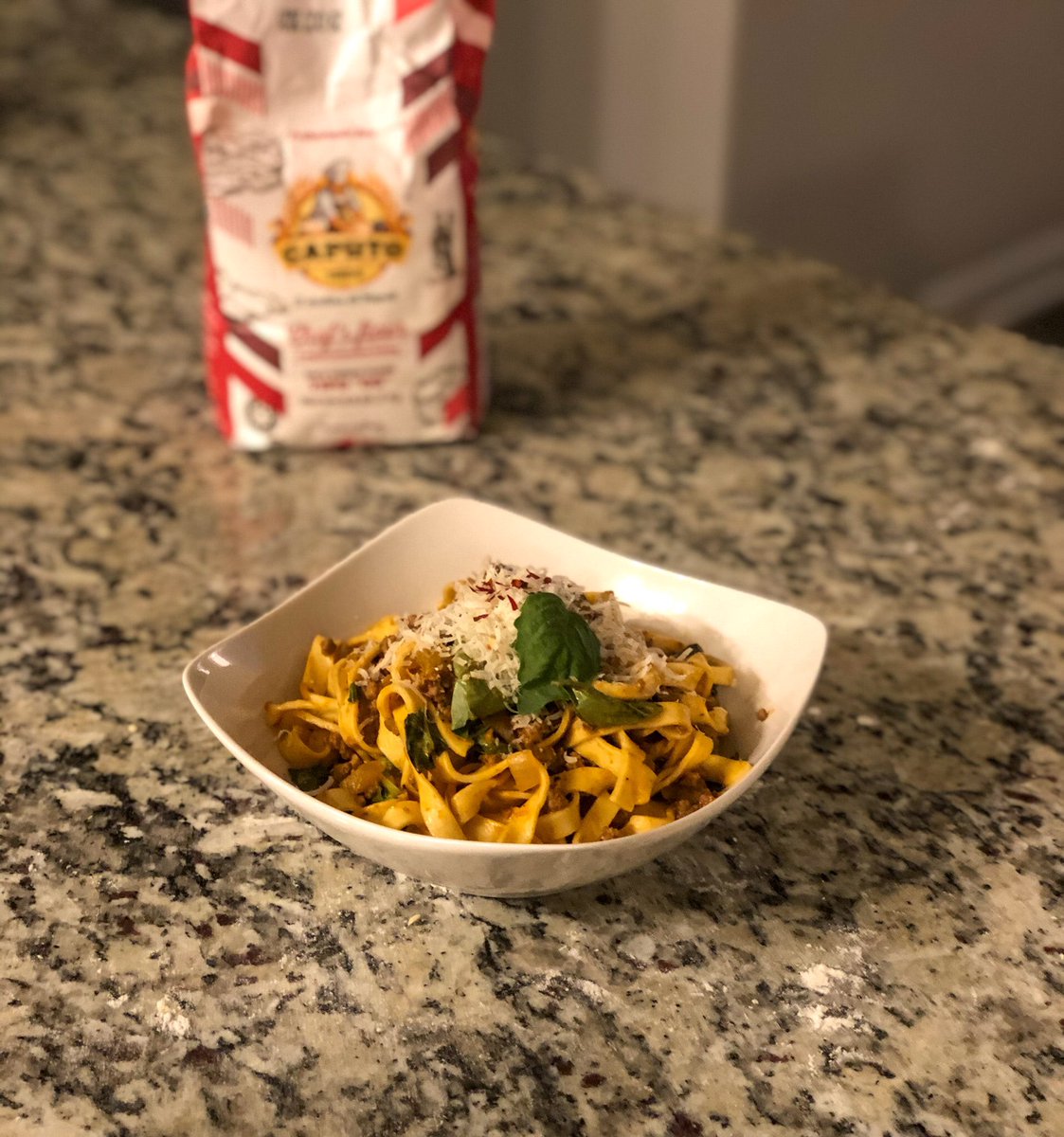 After a couple of long runs this weekend we deserved a night of carb loading with homemade pasta inspired, as always, by @pastagrannies