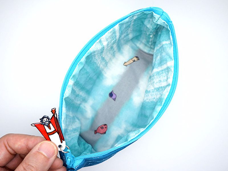 I'm in love with the design sense of YOU+MORE's Moses Miracle Pouch.