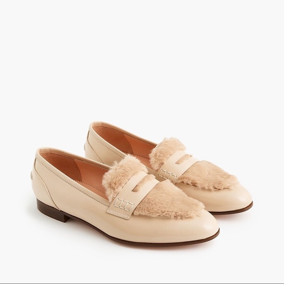 So good I had to share! Check out all the items I'm loving on <a href="/Poshmarkapp/">Poshmark</a> #poshmark #fashion #style #shopmycloset #jeffreycampbell #jcrew: posh.mk/vI4ikA7hHab