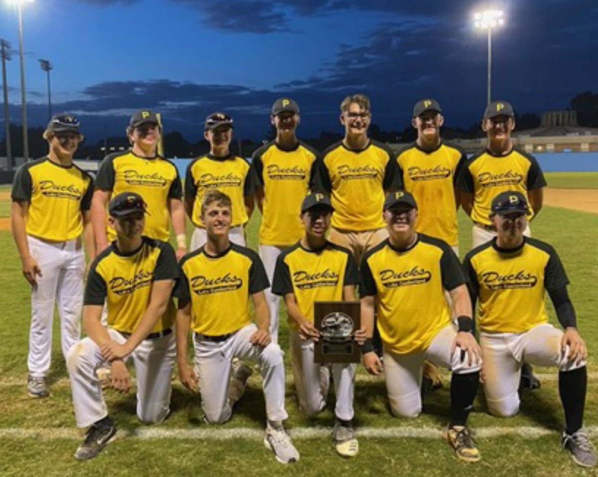 👀Congratulations to Lake Cumberland Ducks on your East Tennessee Baseball District Tournament Championship🏆

Championship Game
Lake Cumberland Ducks 9
Knoxville Tribe Russell 2