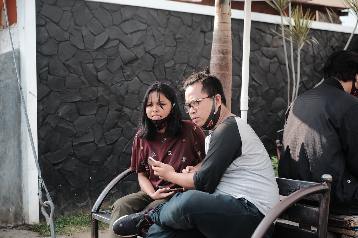 Tebak apakah mungkin mereka jadian ?