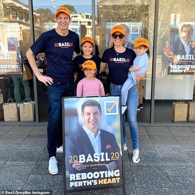 Newly elected Perth mayor and Channel Seven star Basil Zempilas doubles down on his radical plan to 'forcibly remove' homeless people from the CBD.
https://t.co/sk8BXEkc3V https://t.co/T8Vrgbpzub