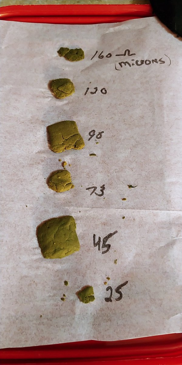 MediaMaster007's tweet photo. Round 2 Hash Making: I tweaked my process and the results speak for its self. A 2 day total of 15 grams of water hash damp, equals about 7 - 8 grams dry. Plus 7.8 grams of dry sift pressed hash , not bad for using leaf. ( Dry sift last picture) #hashish, #zenhydro, #trimbin https://t.co/A1SgEBttm1