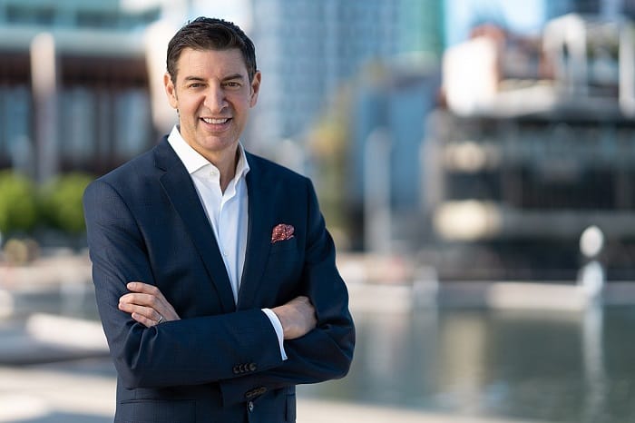 Greek Australian Basil Zempilas elected as Perth's new Lord Mayor https://t.co/OoF8YmacPB https://t.co/vzJerG9YhY