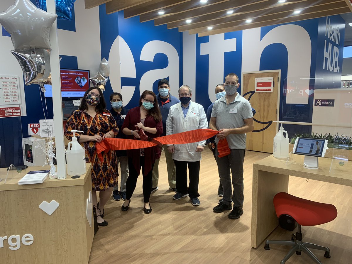 Green Brooke HUB is open! Care Concierge Lauren is ready to help all their patients stay on their paths to better health! #healthhub #betterhealth #hubyeah #d9saveslives