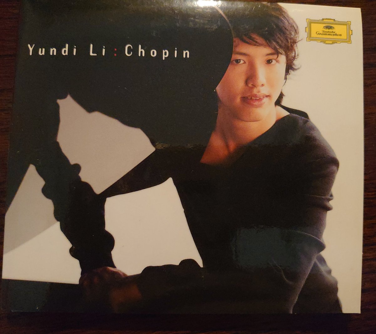 Clara S たくさんの やrtありがとうございます Smapすごい 稲垣吾郎さんは 昔ショパンコンクールの特番でナレーターをされていました その時の優勝者はキムタク似のユンディ リ スマスマのクリスマス特番にも登場しました ５人がピアノを囲んで