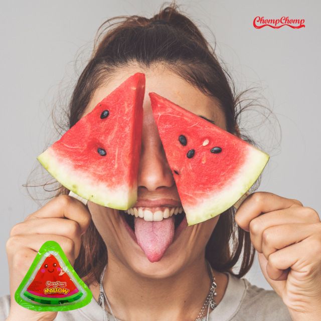 chompchompcandy's tweet photo. Siapa nih yang suka sama rasa manis dan segarnya buah semangka? Nah semua rasa itu bisa kalian dapat di Watermelon Mallow!
#chompchomp #chompchompmarshmallow #marshmallowhalal #marshmallow https://t.co/s94kPw6NIN