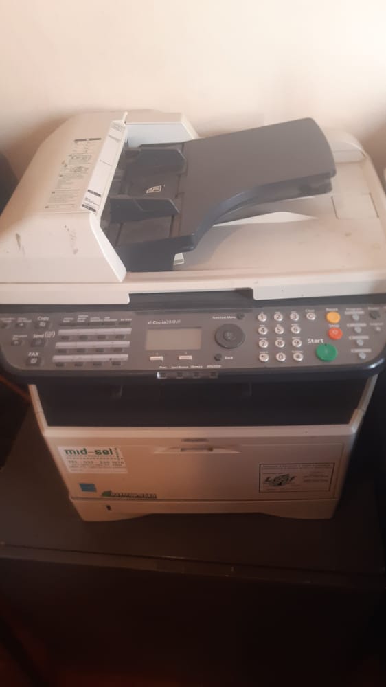 Toner printer black and white preloved for $200.00 if interested call or app 0771 412 998 @ElectronicsRoz