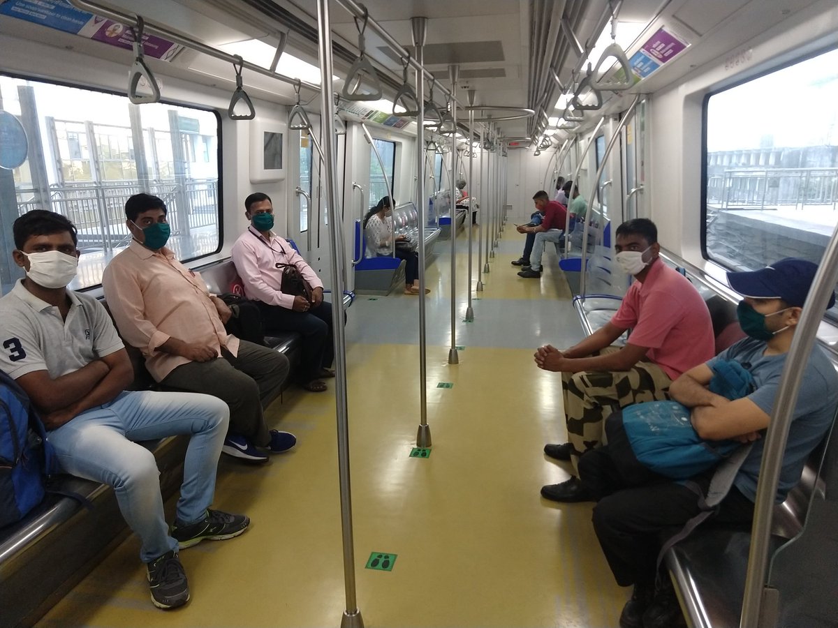 MumbaiMetro01's tweet photo. We are so delighted to have you back Metrokars. Here are few pictures of commuters who took their favourite Metro ride after 200+ days of break. Please share your 1st metro ride story with us @MumMetro. https://t.co/H7AfjPfoXb