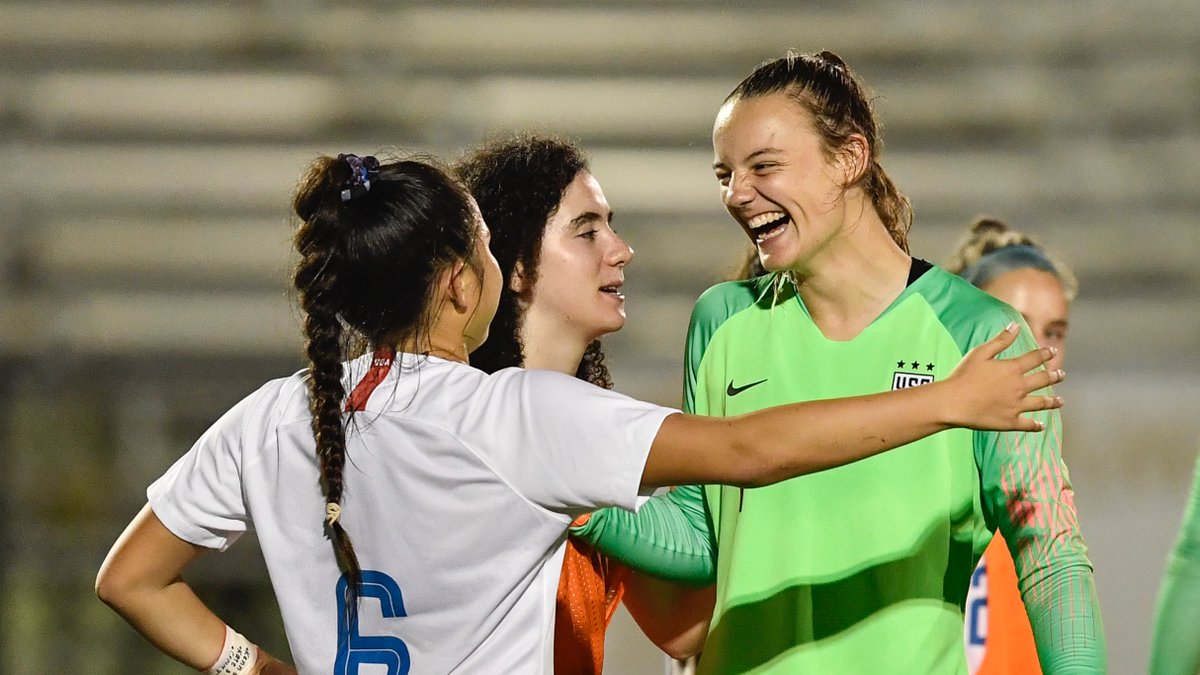 Sending strength and love to Julia Dohle in her recovery from heart surgery. A goalkeeper with the Under-20 #USWNT, Julia was diagnosed with a rare heart condition that's forced her to medically retire at the age of 19.

Julia, you’ll always be a part of our U.S. Soccer family ❤️