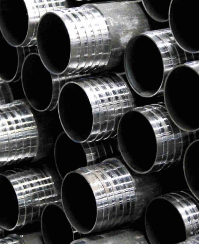 DepositStock's tweet photo. The wireline drill rods are made of special geological steel pipe with high strength and toughness which is processed by high-precision CNC lathe and molding tool. #Drill #drilltool #equipamento #equipment #HQ #NQ #PQ #drilling #exploration #mineraldepositstock https://t.co/bBHg22eNAp