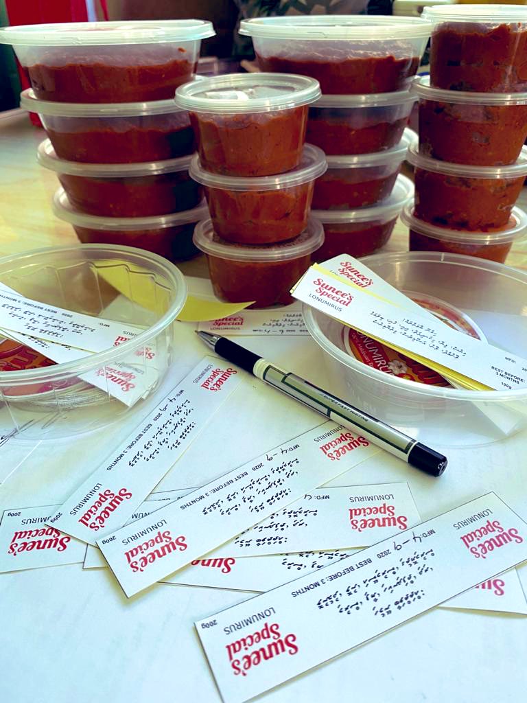sunee7777's tweet photo. #Sunee’s special fresh LONUMIRUS 100 💯 #Maldivan taste ❤️ https://t.co/aIOEp9Joq0
