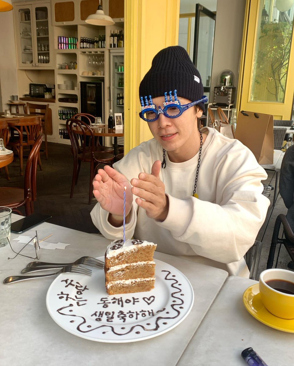 haehae0517's tweet photo. 201019 #동해 #Donghae 
(cr.mmmina815 IG) (2) https://t.co/fzjv9Z5eRU