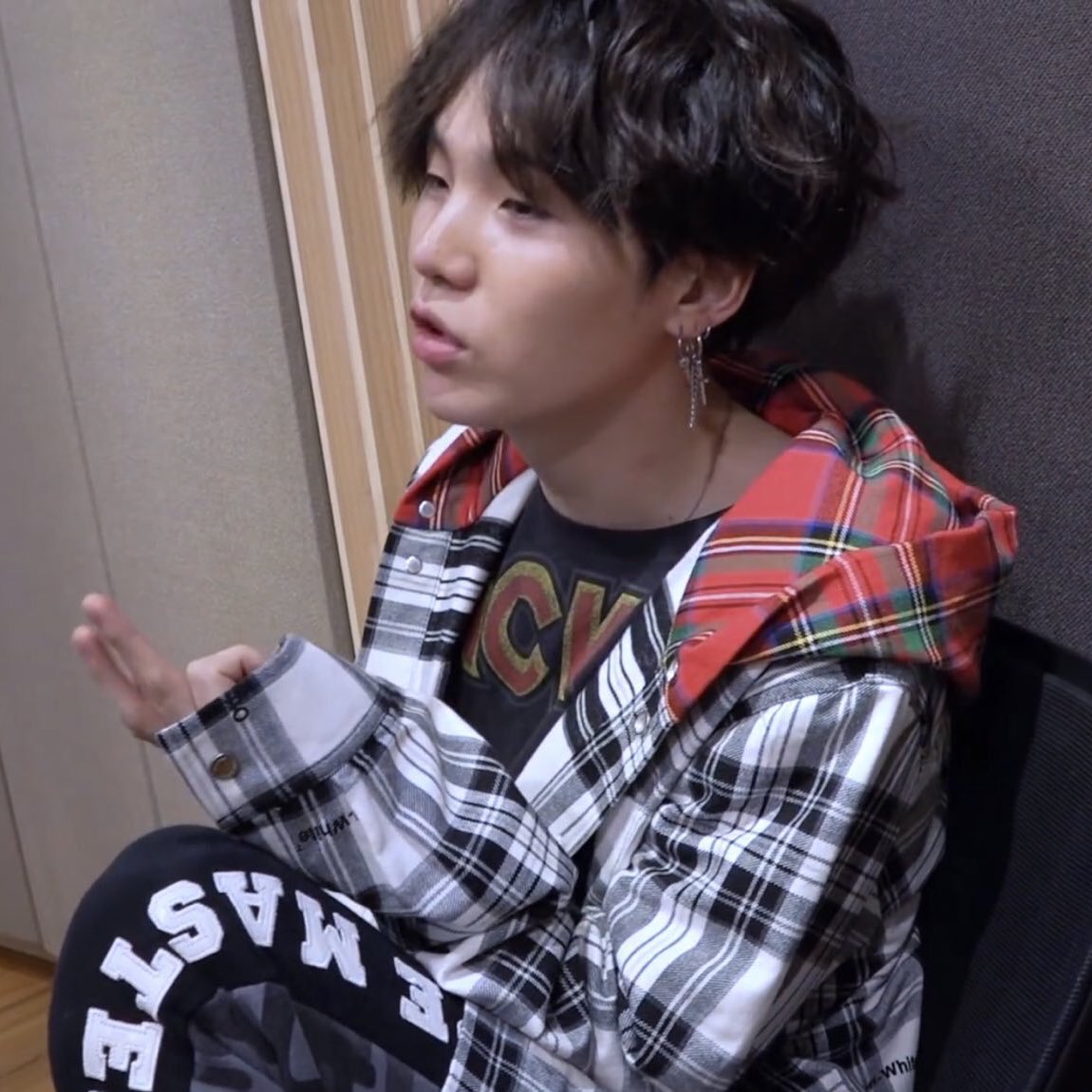 sope's cute little pouts  a thread #sope