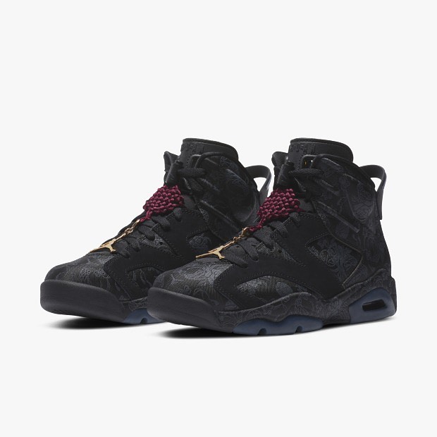 jordan 6 triple black
