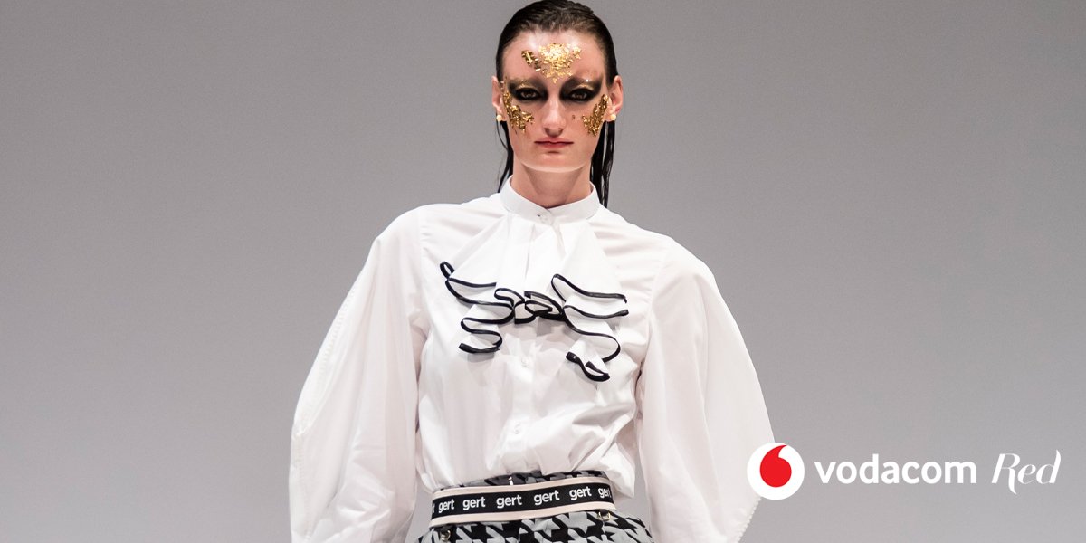 safashionweek's tweet photo. For those whose are fashion and style trendsetters, @Vodacom Red gives you a chance to experience an exclusive fashion affair at the SAFW Pop-Up Shop exclusive preview. 

Register at https://t.co/KIu29RTaSM

#VodacomRed
#RedRewards
#RedLifestyle
#RedExperiences
#RedClub https://t.co/76185Oxl0p