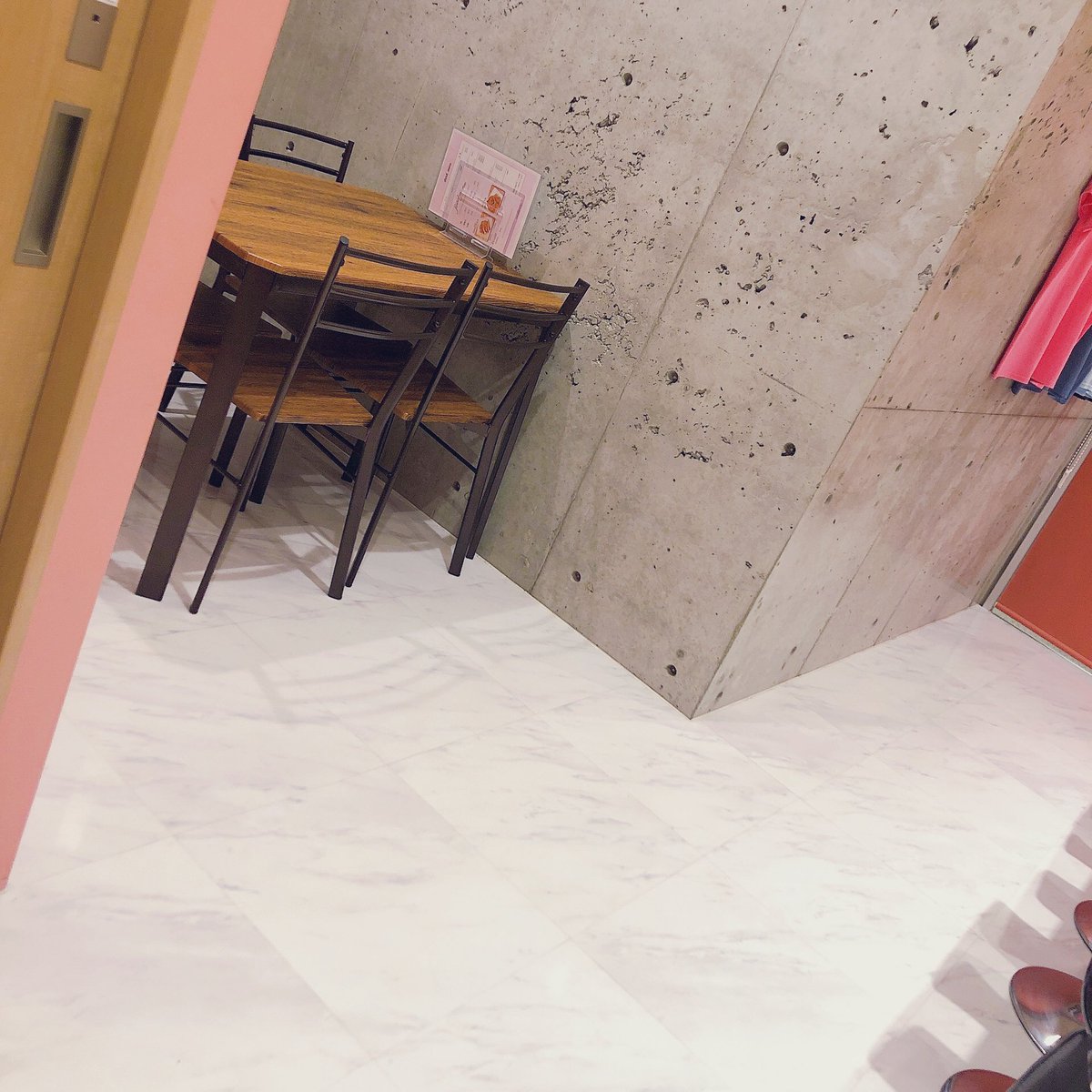 下北沢駅から徒歩1分のbarのアカウントです→ <a href="/andmerry12/">and merry.（下北沢駅徒歩1分）</a> フォローしてね！　私もいたりします✌︎