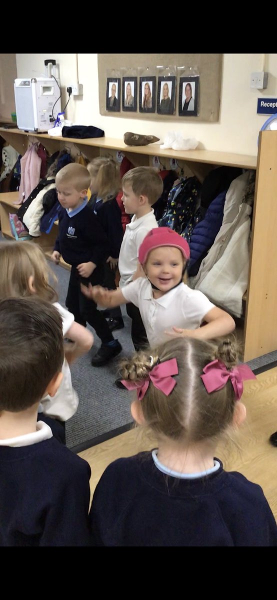 welholmeacademy's tweet photo. A full day of being Anna Hibiscus today @clpe #yamming&amp;jamming #welholmepowerofreading #welholmefs2 https://t.co/vaF8AGcEdg