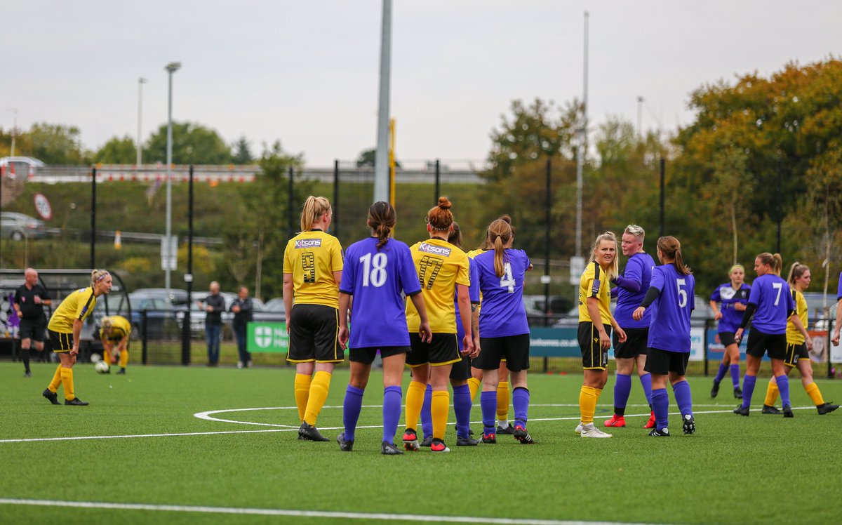 girltinyshooter's tweet image. @StonehamAFC v @BAWomenFC game yesterday in the @VitalityWFACup 2nd round Qualifier
.
.
#differentteam #differentvenue #Cupgame #sportsphotography #footballimages #sportsphotographer #behindthelens
📸 flickr.com/photos/bookerp…