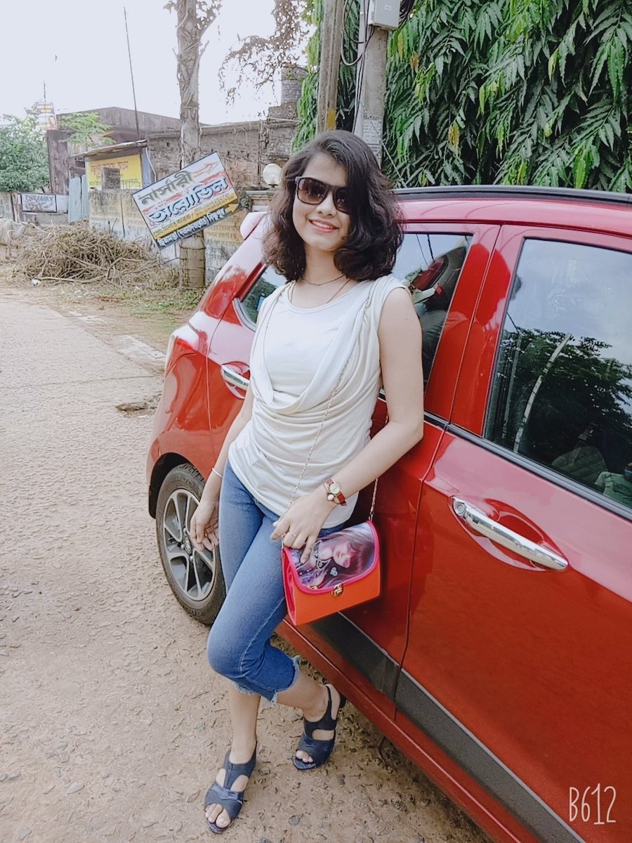 SrijoniO's tweet photo. Always shine like a star❤😎✨ https://t.co/FeEg9cIDwY