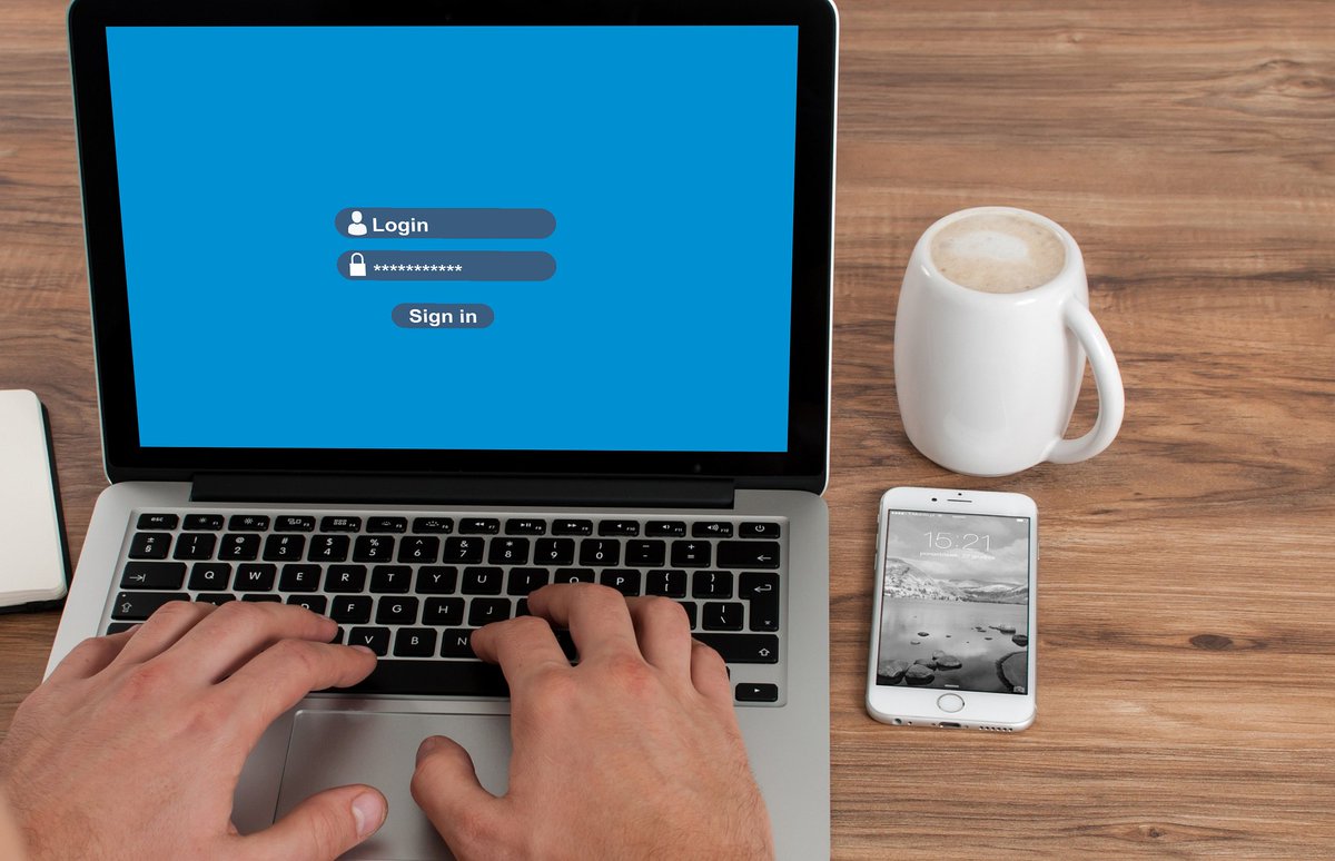 ZosoNL's tweet photo. Mag ik toegang tot uw account aub? 

Steeds meer apps, zowel op je mobiele telefoon en tablet als op je laptop, vragen toegang tot je account. Kan dat kwaad? Klik niet klakkeloos op ‘ja’.

Lees er meer over op onze blog: https://t.co/4I6Jx3naXe https://t.co/oJxDwMKmhz