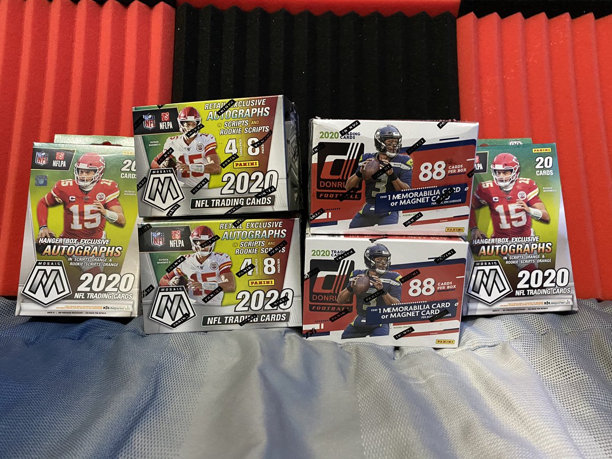 SwiperX_'s tweet photo. Tomorrow. @3pm https://t.co/77SdgAwnSy 
#paniniamerica #whodoyoucollect https://t.co/h7vUn5bxI4