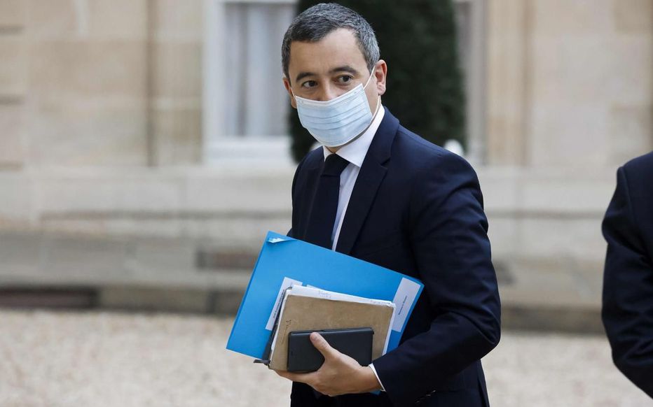 Ce dimanche, Gérald Darmanin a ordonné l'expulsion de 231 étrangers suivis pour soupçon de radicalisation leparisien.fr/faits-divers/g…
