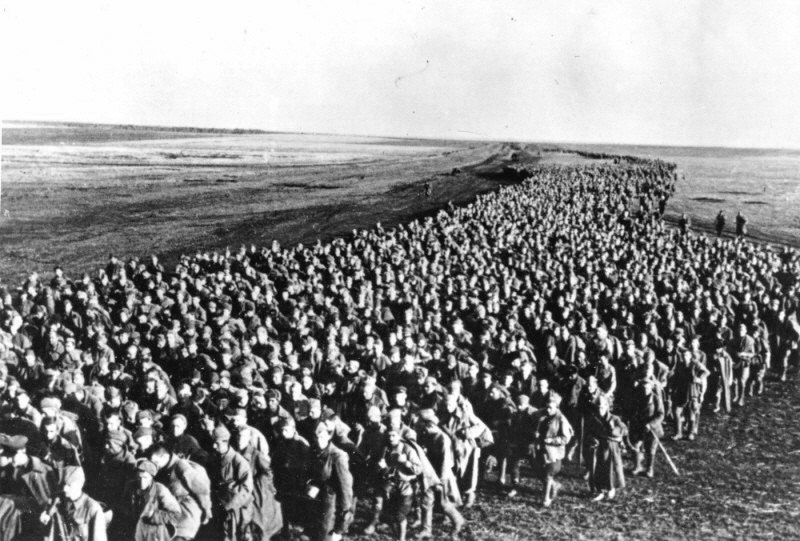 WWII Pictures on Twitter: &quot;This day in 1941, German Army Group Centre  defeated Soviet forces within the Vyazma pocket in Russia, and captured  some 600,000 men, 1,000 tanks, and 4,000 artillery pieces. #