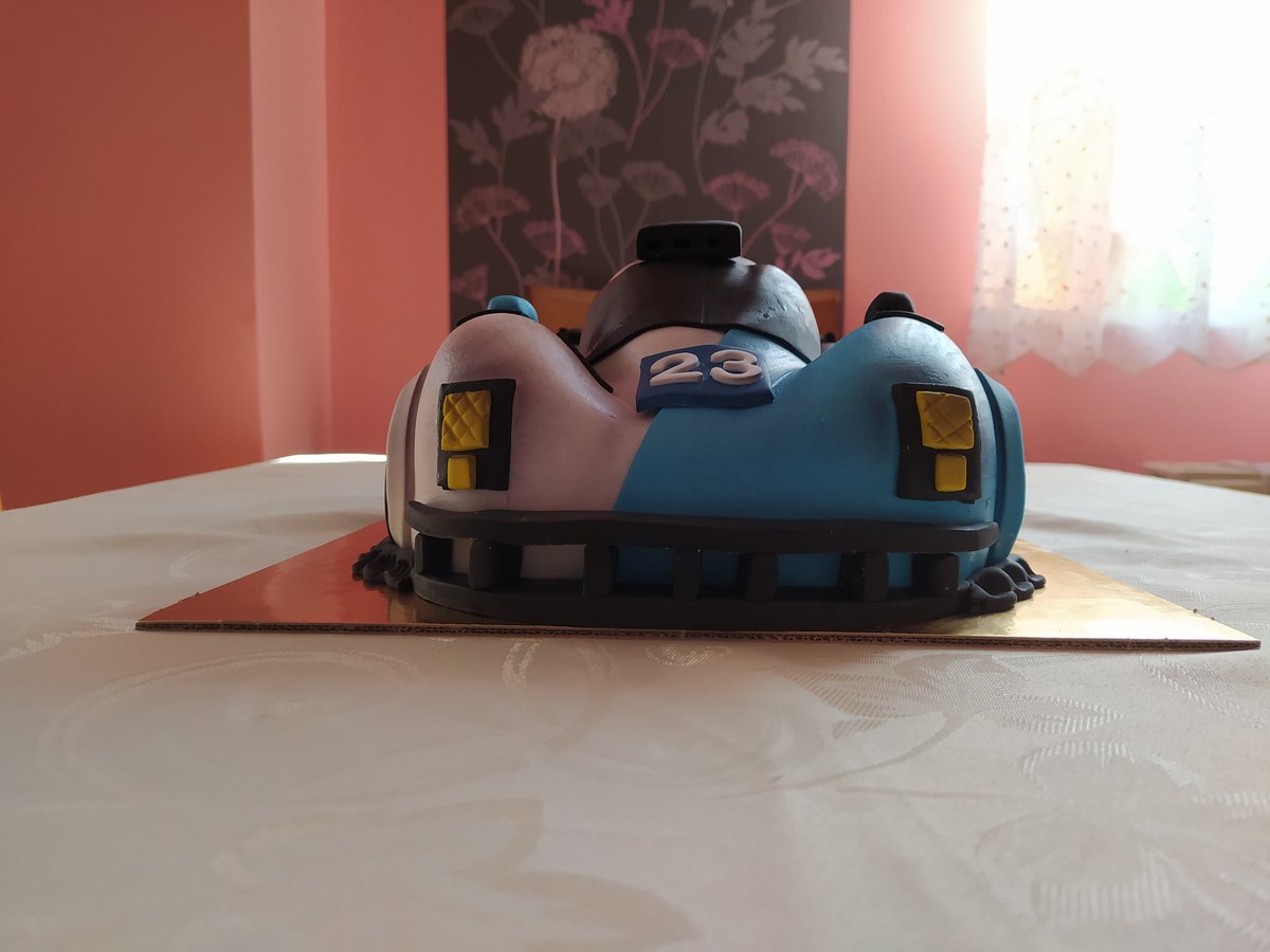ImpulseRacing__'s tweet image. Happy Birthday to our drive Peter Zuba! 🎉

He got this awesome cake for his special day! 🎂
