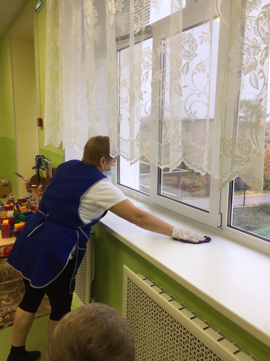 В детском саду "Буратино" ежедневно проводятся противоэпидемиологические мероприятия в соответствии с Постановлением Главного санитарного врача РФ 16 от 30.06.2020г.