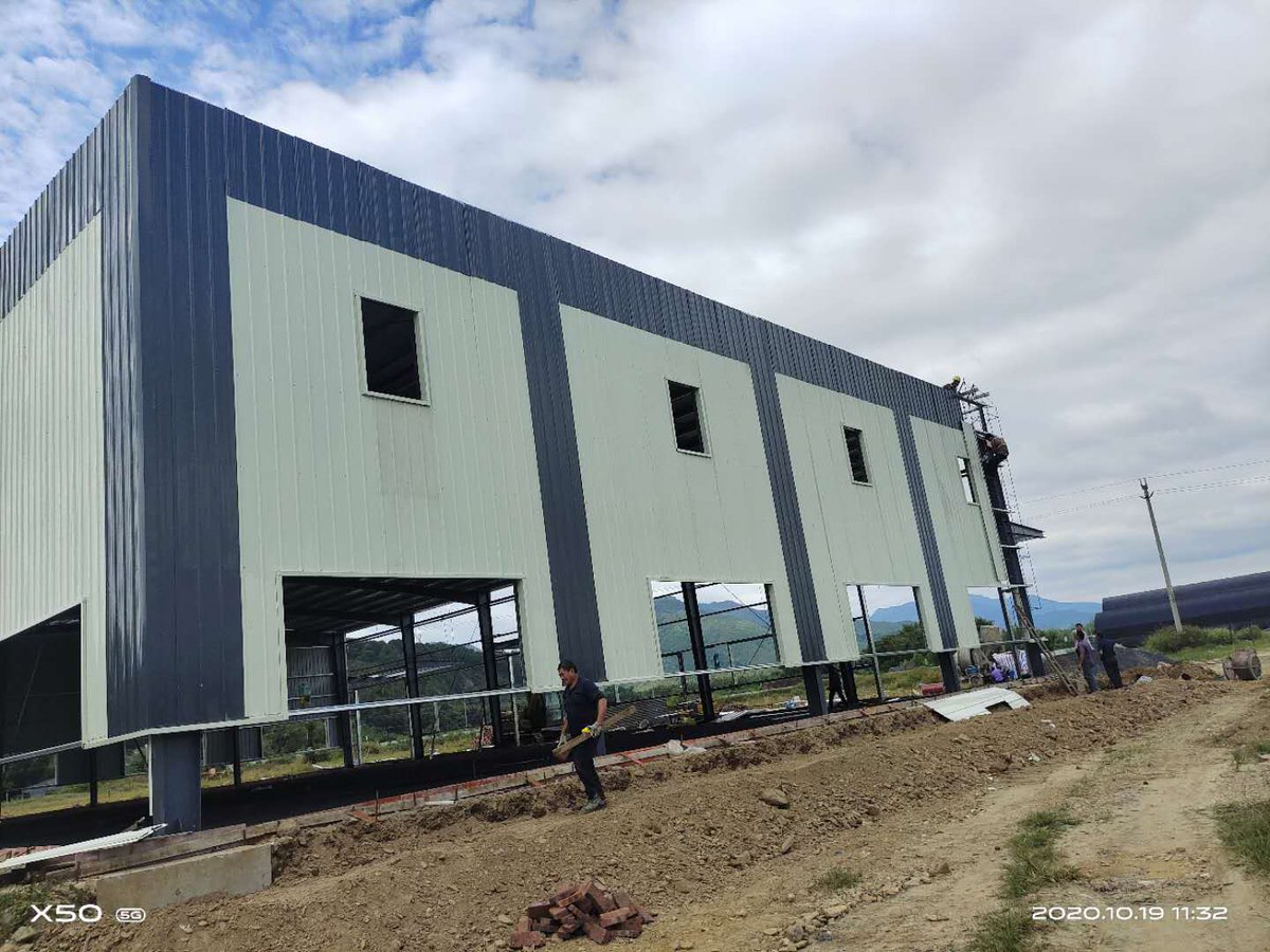 junyousteel's tweet image. # TPA Housing#
22-ton steel structure for assembly plant(Auto repair shop factory) is being installed.
P: + 86 13535848691(Whatsapp/Wechat)
E: sue.hsu@tpa-prefabhouse.com
#steelstructurefactory
#steelstructureplant
#steelstructureworkshop