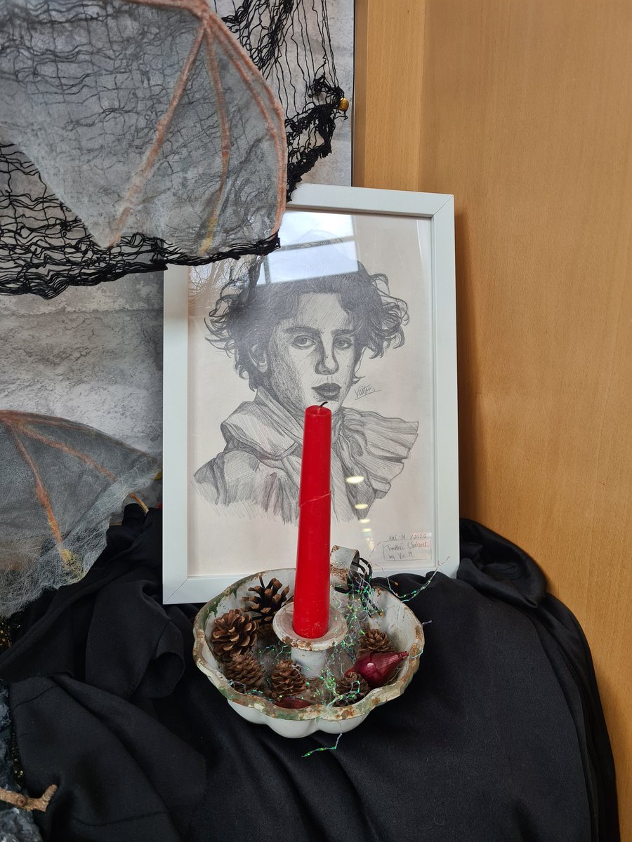 HartstownCS's tweet photo. A spooktacular display from our Art teacher Ms.Moylan and her students https://t.co/dGt0EWnASk