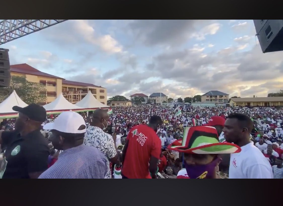 MP Aspirant for Ayawaso West Wuogon, John Dumelo attracted a mammoth crowd after he mounted the podium over the weekend at the launch of his campaign to contest for the seat in the constituency. 