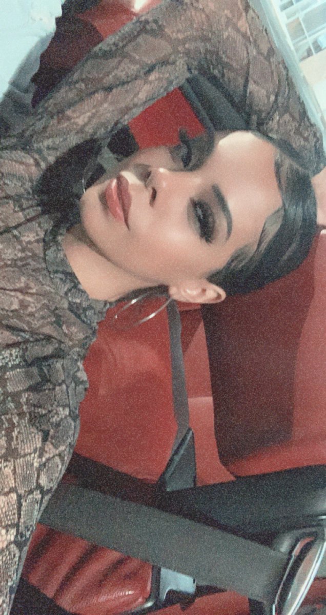 maaebee's tweet image. 3am.