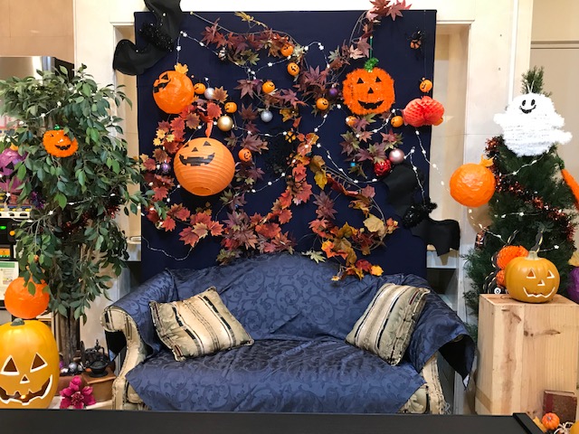 結婚相談 エーエイチ仙台 もうすぐハロウィーンです 渋谷のコスプレで仮装する大騒ぎも今年はどうなるのでしょうか あとは クリスマスイブを待つばかりです クリスマスは恋人たちにとりまして大事なイベントです お相手募集中の方はエーエイチ仙台で