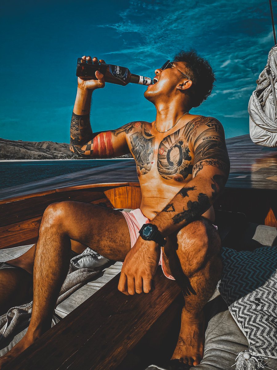 akun ini dalam perkembangbiakan tweet media