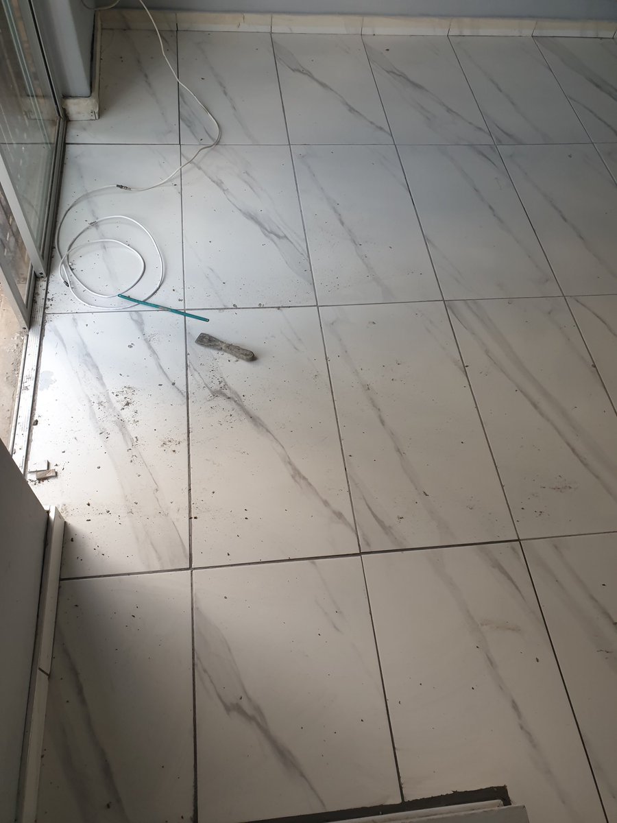 ChphGroup's tweet photo. When it's time for a change 🏠 get in touch with us so we can help to transform your space 🤩
#wearerenovators 👷🏿‍♂️ ⚒👷🏿‍♂️
#CHPH ⛏
#tilingwork
#tiles https://t.co/fpooZoN3of