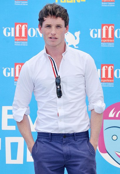 This isn't to say Eddie Redmayne never wears a full sleeve. You can find plenty of photos of him with normal sleeves. But I am certain that he simply loves to roll up his sleeves, and I firmly believe it has had an impact on the character-building work in his career as an actor.