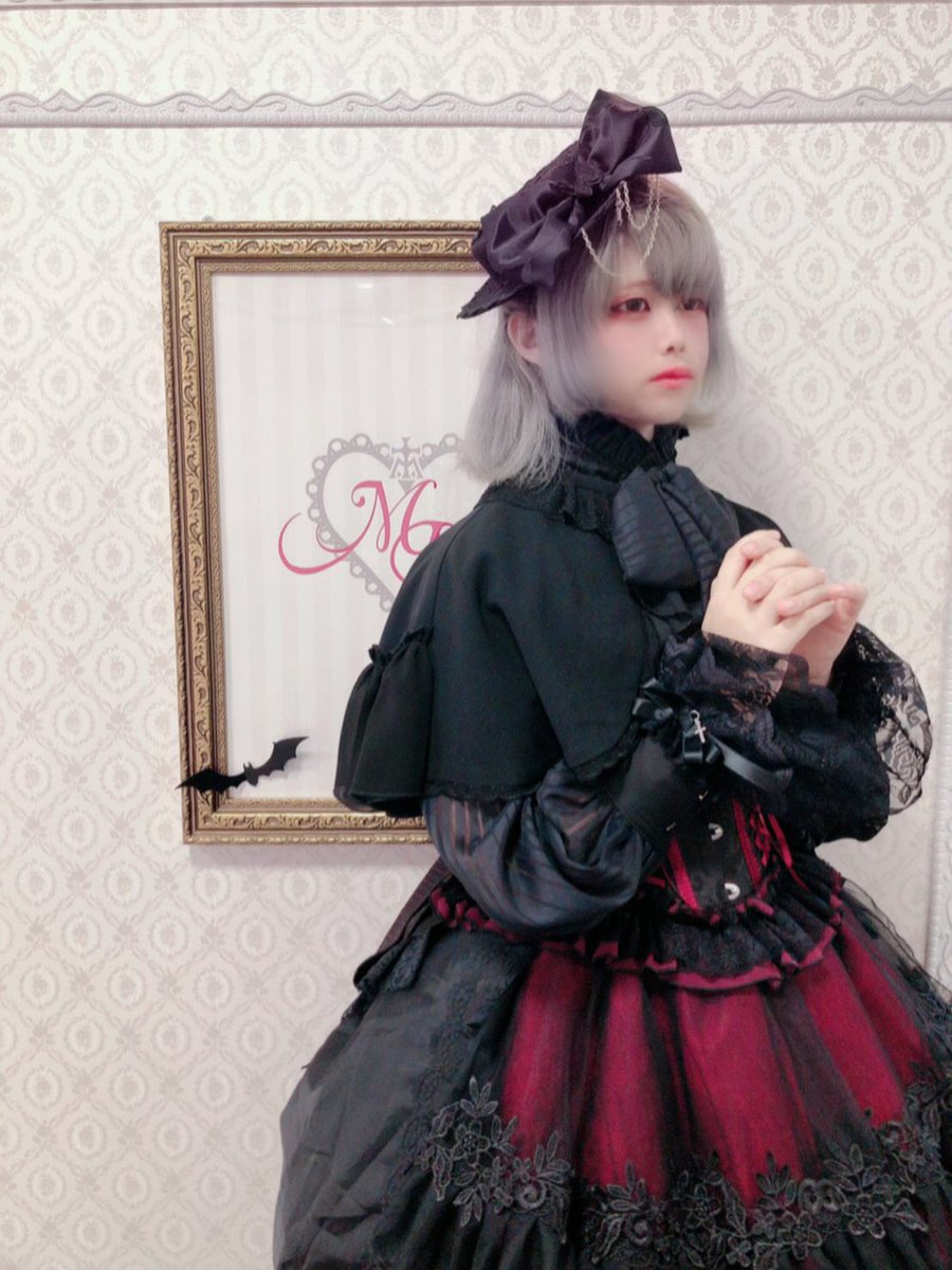 Mr Corset V Twitter Mrcorsetハロウィン Mrcorsetのアイテムを1点でも 取り入れた Halloweenコーデ写真を ツイートすると スタッフから いいね リツイート コメント コーデテーマも添えてくれると 嬉しいです スタッフハロウィンコーデ 追慕の