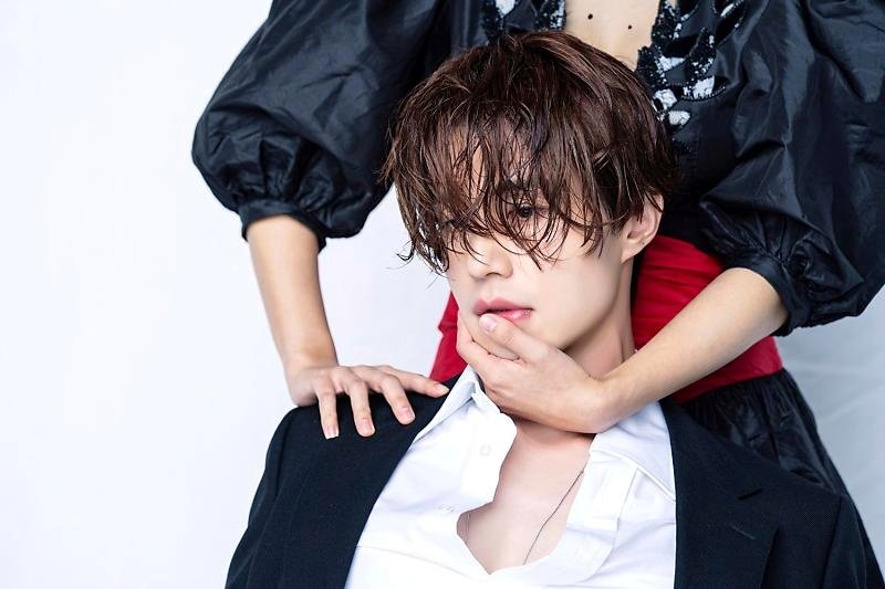 Lee Dong Wook x Jo Bo Ah photoshoots   #TaleOfTheNineTailed