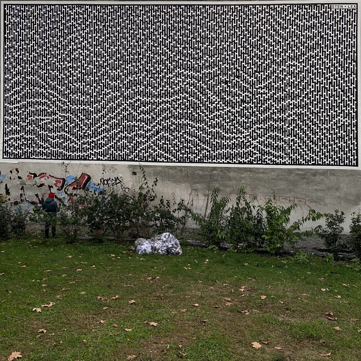 stenlex's tweet image. STEN LEX, SCREEN, STENCIL POSTER, GIARDINI DI VIA MOSSO, MILANO 2020. 
Thanks to Casa degli Artisti, Christian Gangitano, La città intorno, Fondazione Cariplo, Wunderkammern Gallery, Cooperativa Comin, Cooperativa B-cam, Orti di via Padova Alice Cosmai.