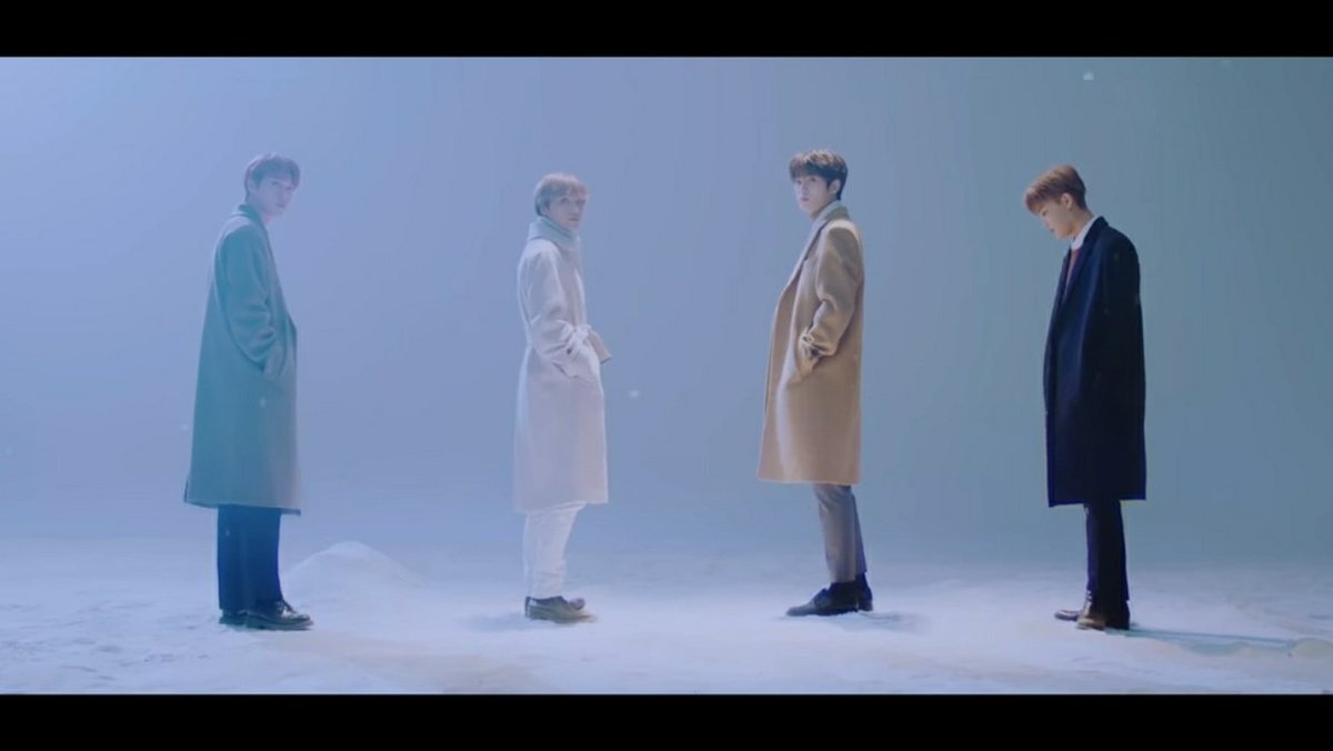 juyonify's tweet image. coming home                     from home
for winter                             for autumn