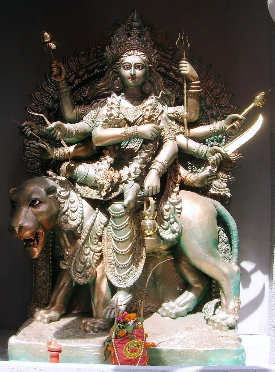SunitaKangraBJP's tweet photo. नवरात्रि के तृतीय दिन माँ चन्द्रघण्टा जी की महापूजा की आप सभी को अनंत शुभकामनाएं । 

#navratriDay3 https://t.co/Mto1XeoTGo