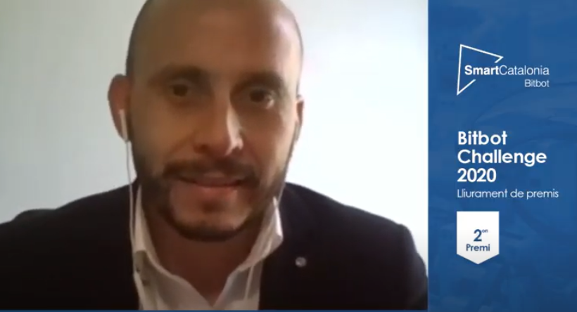 i2CAT's tweet image. En Joan Manel Martín, director gerent de la Fundació @i2CAT, atorga el 2n premi del #BitbotChallenge2020 al Campus Tecnològic Tria, desenvolupat per @FundacioComtal. Enhorabona!🏆
#FonsUECat @tic