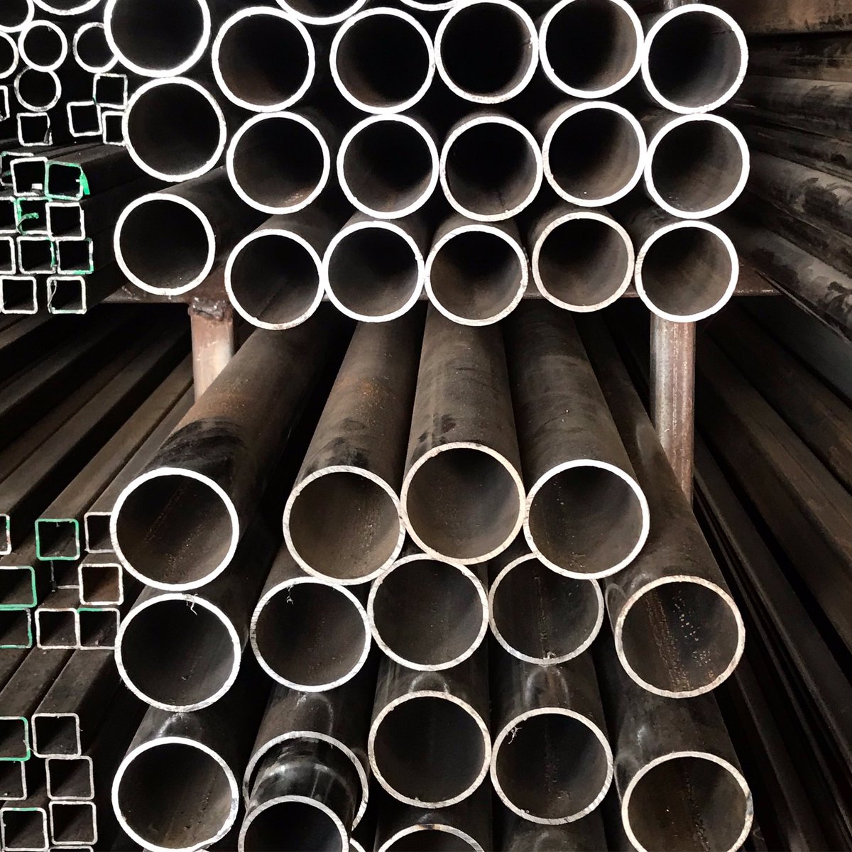 noorbhaihadware's tweet photo. Your one stop shop for quality & reliable steel products.
ROUND STEEL PIPES AVAILABLE.
Contact 0722613373 📲
#steelkenya #constructionkenya #roundpipes #steelproducts #noorbhaihardware #hardwarerongai #steelwholesalers #TinaAndDunco #Wanjiku #obado #PrimeDay https://t.co/r17QQSTAjZ