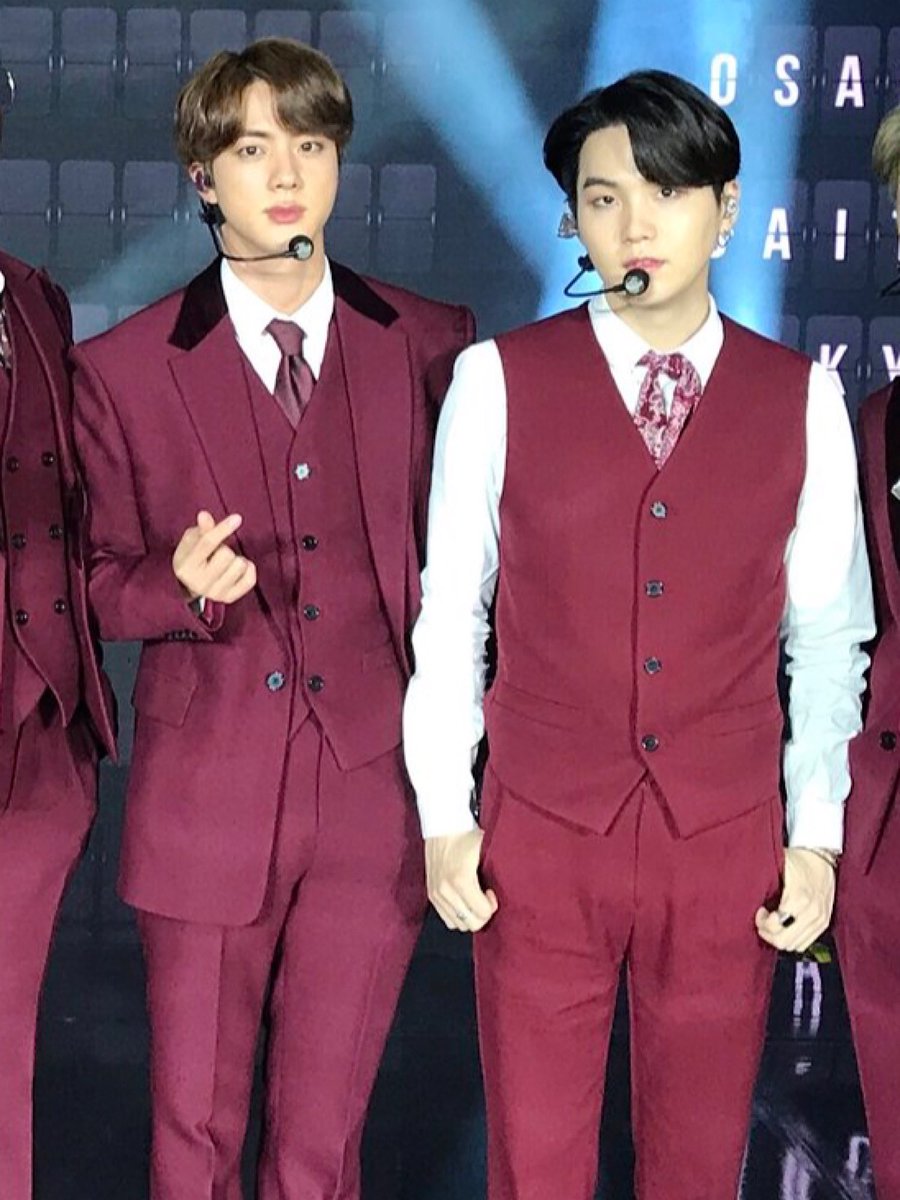 Yoonjin’s height difference - a devastating thread